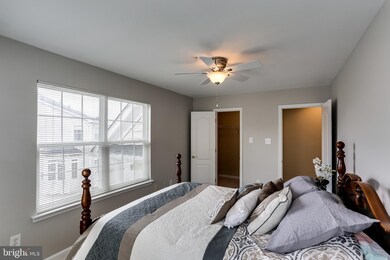 9761 Evening Bird Ln, Laurel, MD 20723 - photo 7