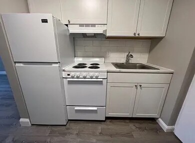 11 Cogswell Ave unit 3, Cambridge, MA 02140 - photo 2