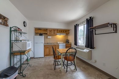 175 Mccormick Rd, Wamsutter, WY 82336 - photo 6