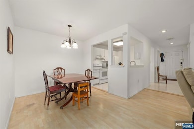 28 Garden Place unit 151, Edgewater, NJ 07020 - photo 5