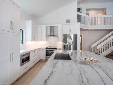 Elegant and functional kitchen!