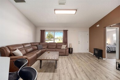 8421 SE 177th Bartram Loop, The Villages, FL 32162 - photo 7