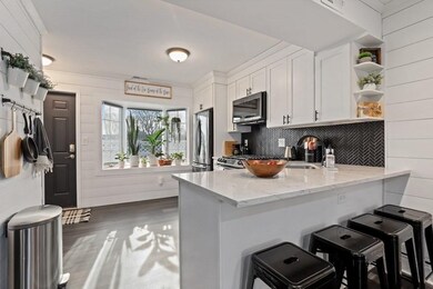 43 Wenlock Rd unit 43, Dorchester, MA 02122 - photo 6