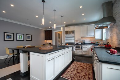 2648 N Wayne Ave, Chicago, IL 60614 - photo 7