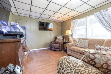 6060 Sugar Creek Rd, Lima, OH 45801 - photo 6