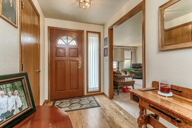 151 Woodridge Dr, Central Point, OR 97502 - photo 5