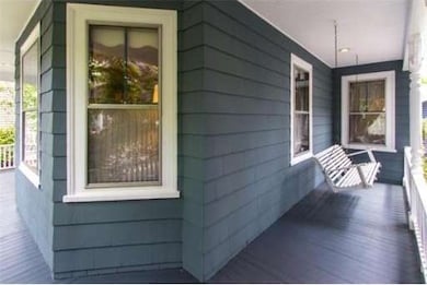 53 Garfield Ave, Medford, MA 02155 - photo 3