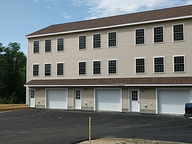 27 Eagle Ridge Rd unit 3, Sandown, NH 03873 - photo 6