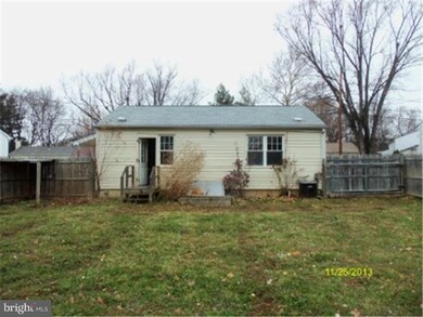 309 Denver Ct, Wallingford, PA 19086 - photo 3