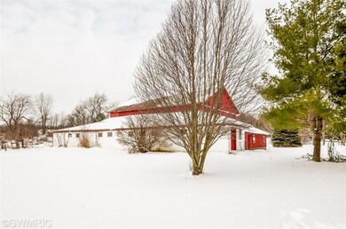 7835 Wilson Ave SW, Byron Center, MI 49315 - photo 4