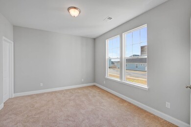 LS39 First Floor Guest Suite 01
