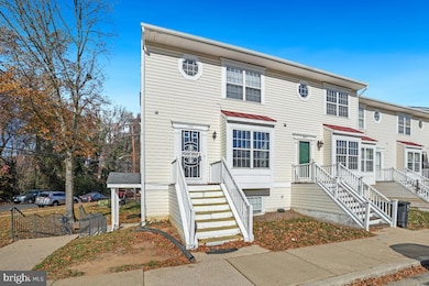 6081 64th Ave, Riverdale, MD 20737 - photo 2