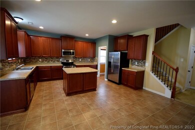 96 Skycroft Dr, Sanford, NC 27332 - photo 3