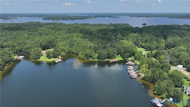 21 Browns Point Ln, Bumpass, VA 23024 - photo 7