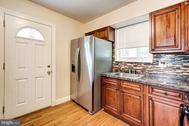 205 Cabin Branch Rd, Capitol Heights, MD 20743 - photo 6