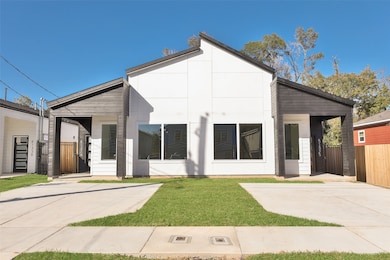 8137 Cabot St unit A/B, Houston, TX 77078 - photo 2