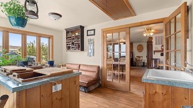 11804 U S Highway 26, Kinnear, WY 82516 - photo 5