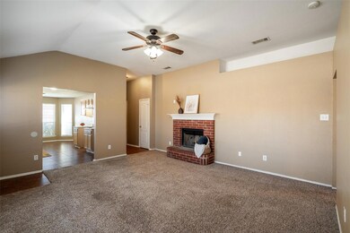 8013 Alex David Cir, Dallas, TX 75232 - photo 6