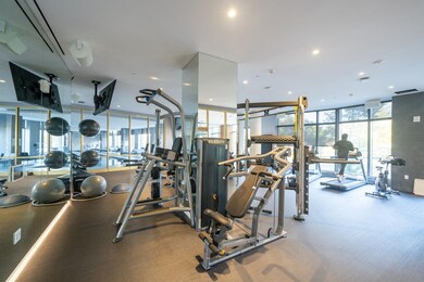 75 Park Ln S unit 309, Jersey City, NJ 07310 - photo 5