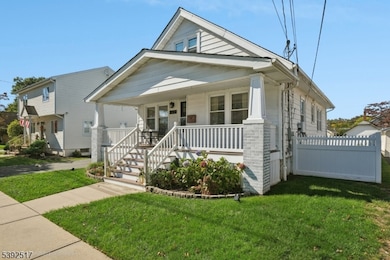 109 Washington Place, Totowa, NJ 07512 - photo 3