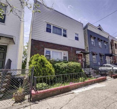 191 Bowers St, Jersey City, NJ 07307 - photo 2