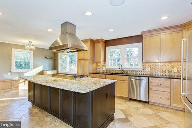 703 Beacon St, Moorestown, NJ 08057 - photo 4