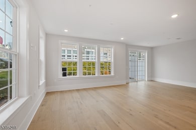 102 Iris Ct, Warren, NJ 07059 - photo 5