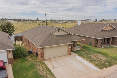 9303 Hawthorne Ct, Odessa, TX 79765 - photo 2