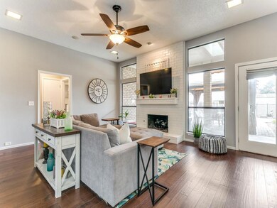 3829 Edgewater Dr, Bedford, TX 76021 - photo 5