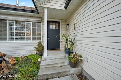 7664 N Winter View Dr, Coeur D Alene, ID 83815 - photo 4