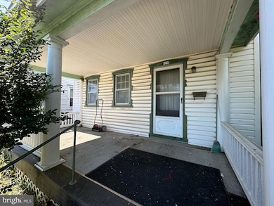129 E Franklin St, Greencastle, PA 17225 - photo 6