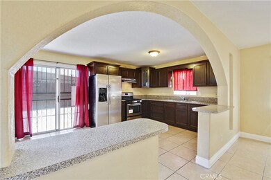 914 W Elm St, Compton, CA 90220 - photo 4