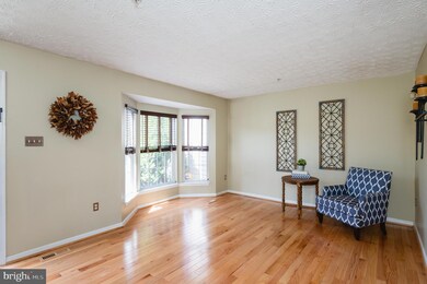 9805 Finsbury Rd, Rosedale, MD 21237 - photo 2