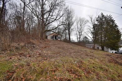 252 S Mill St, Linden, TN 37096 - photo 5