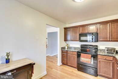 7559 Kimberton Ct, Manassas, VA 20111 - photo 7