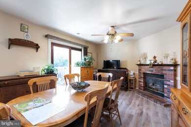 871 Waterford Dr, Frederick, MD 21702 - photo 6