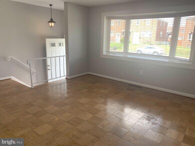 949 Circle Dr, Halethorpe, MD 21227 - photo 2