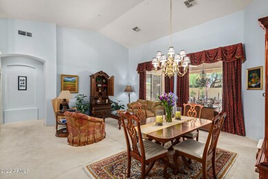 Formal LR & DR or Bonus Room