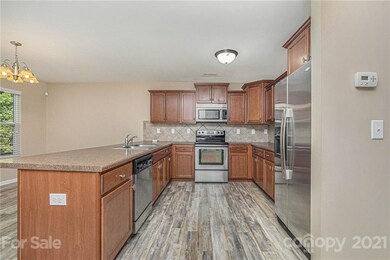 1163 Valley St, Statesville, NC 28677 - photo 4