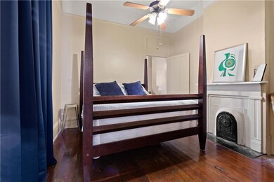 5310 Laurel St
Bedroom