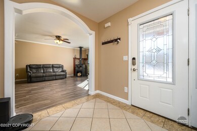 4245 N Fireweed Fields Interiors-1