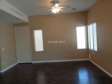 7571 Orchard Pine St, Las Vegas, NV 89139 - photo 4
