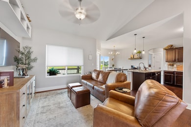 609 S Horseshoe Bend, Maize, KS 67101 - photo 5