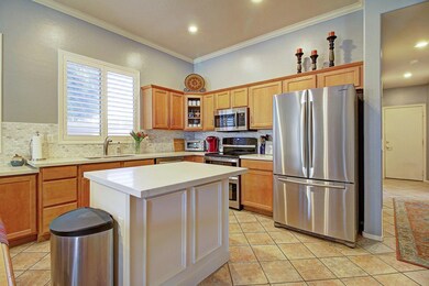 UPGRADED QUARTZ COUNTERS