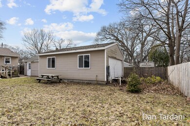 2080PhiloAve-6LoRes