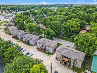 809 NW Mock Ave, Blue Springs, MO 64015 - photo 2