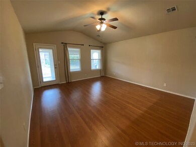 3013 N 22nd St, Broken Arrow, OK 74012 - photo 2