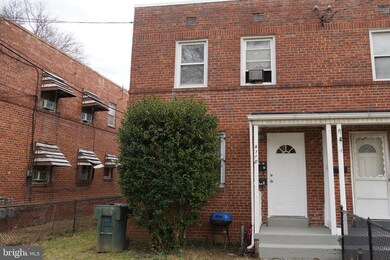 4118 1st St SE, Washington, DC 20032 - photo 7