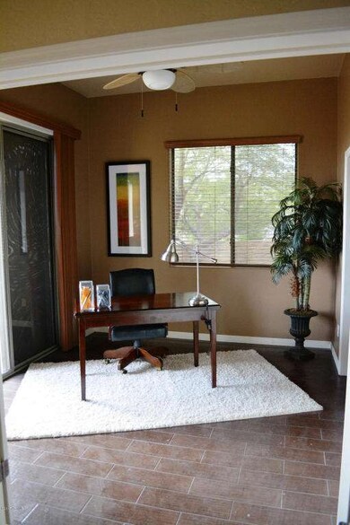 19226 N Cave Creek Rd unit 104, Phoenix, AZ 85024 - photo 2