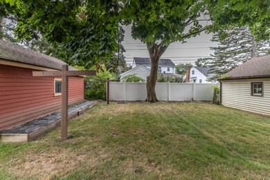 1430 Sunnyside Ave, Lansing, MI 48910 - photo 5